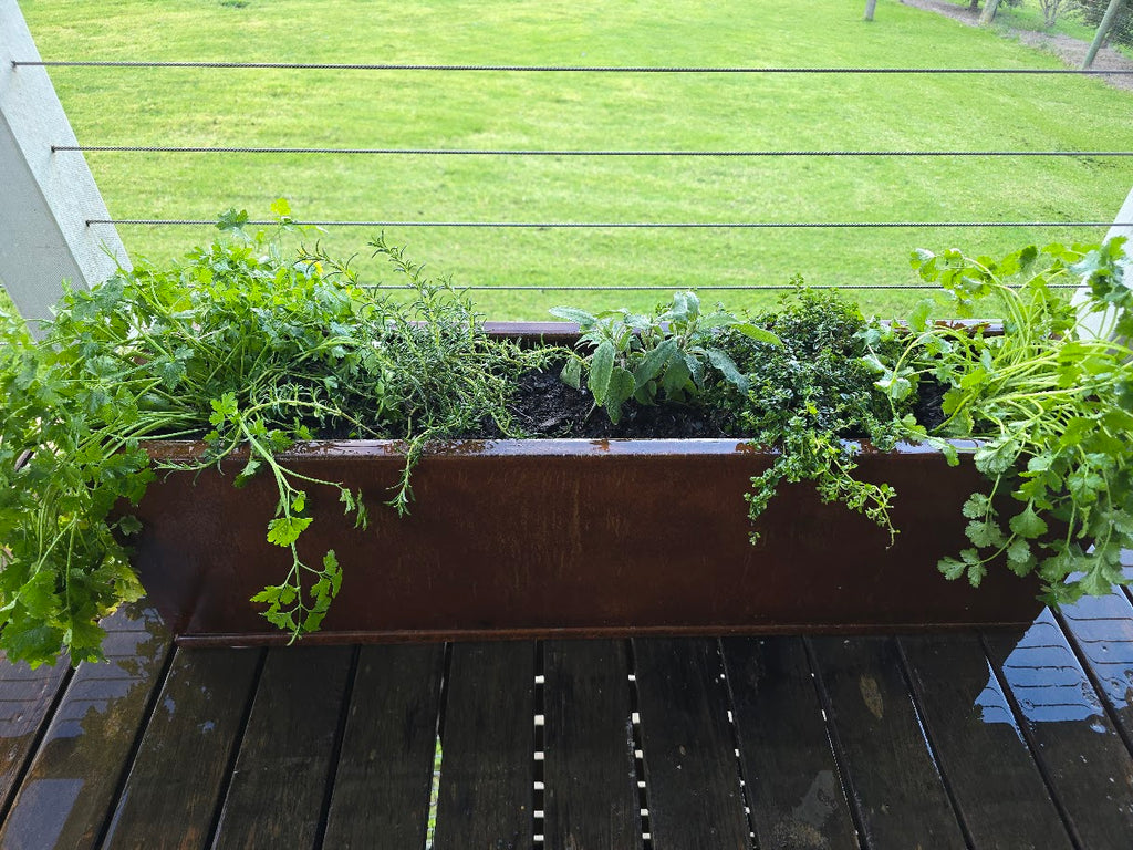 Rust Society Planter - Slender