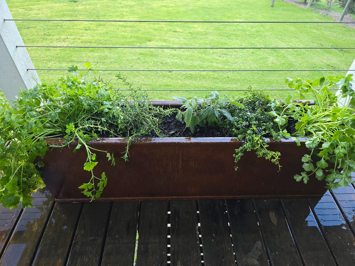 Rust Society Planter - Slender